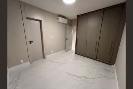 Apartamento à venda com 159m², 2 quartos e 2 vagas