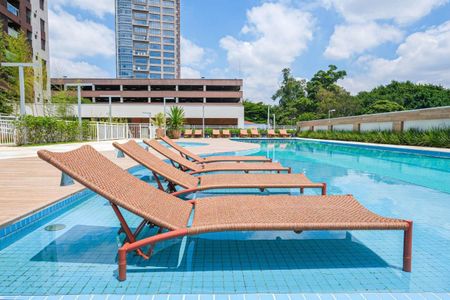 Apartamento à venda com 74m², 2 quartos e 1 vaga