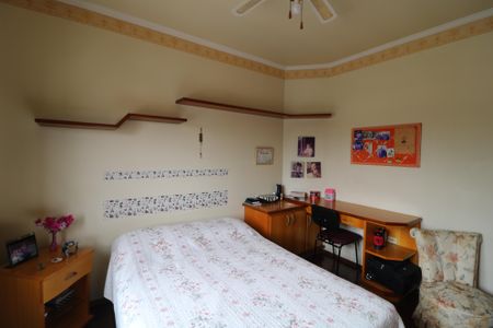 Casa à venda com 296m², 3 quartos e 5 vagasQuarto 2