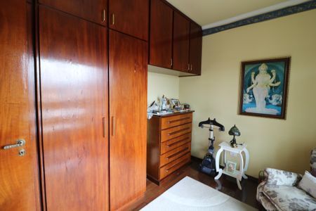 Casa à venda com 296m², 3 quartos e 5 vagasQuarto 3