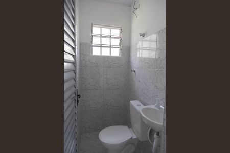 Studio para alugar com 15m², 1 quarto e sem vaga Studio para alugar com 15m², 1 quarto e sem vagaBanheiro