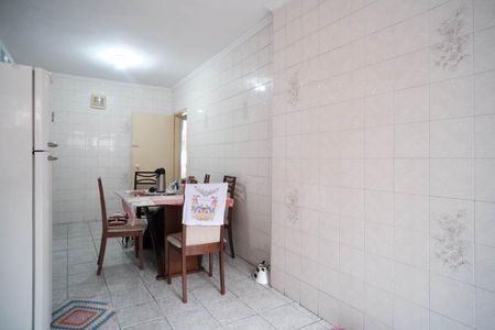 Casa à venda com 87m², 2 quartos e 2 vagasCozinha