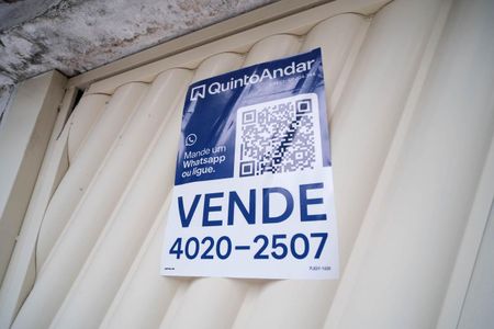 Casa à venda com 87m², 2 quartos e 2 vagasPlaquinha