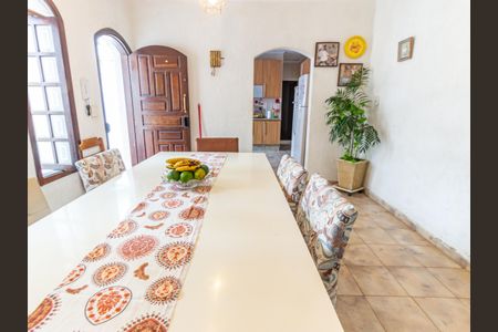 Casa à venda com 400m², 6 quartos e 1 vaga Casa à venda com 400m², 6 quartos e 1 vagaSala de Jantar