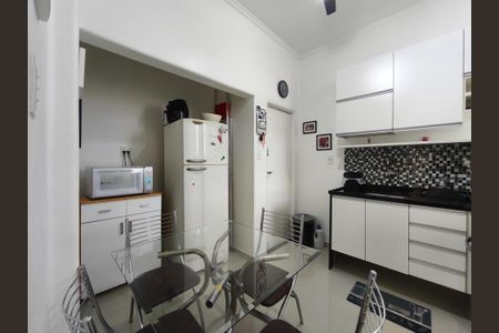 Apartamento à venda com 65m², 2 quartos e 1 vaga Apartamento à venda com 65m², 2 quartos e 1 vagaCozinha