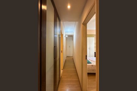 Apartamento à venda com 70m², 3 quartos e sem vagaCorredor