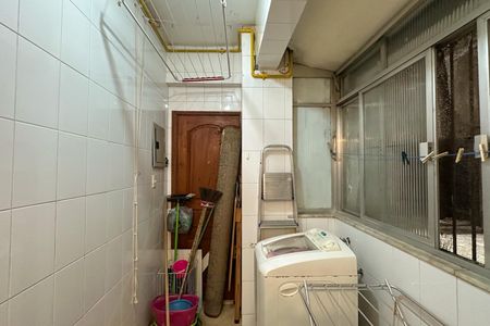 Apartamento à venda com 70m², 3 quartos e sem vagaÁrea de Serviço