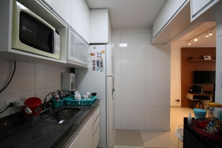 Casa de condomínio à venda com 84m², 2 quartos e 2 vagasCozinha