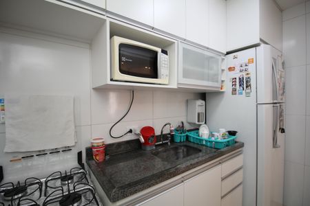 Casa de condomínio à venda com 84m², 2 quartos e 2 vagasCozinha