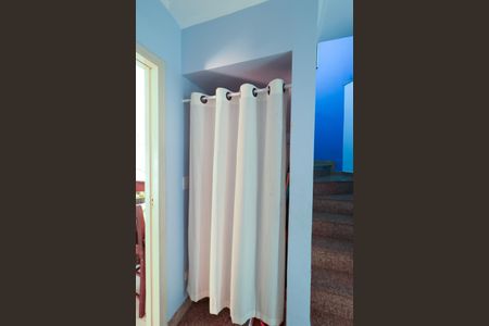 Casa à venda com 233m², 5 quartos e 2 vagas Casa à venda com 233m², 5 quartos e 2 vagasdespensa