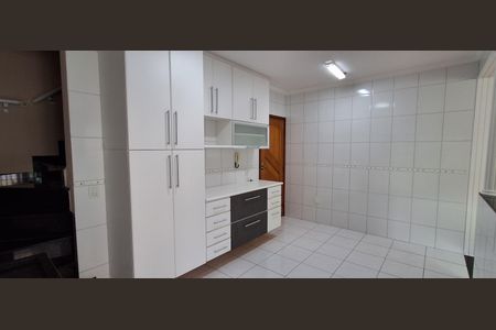 Apartamento à venda com 145m², 2 quartos e 2 vagasCozinha