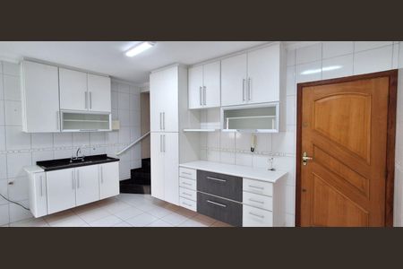 Apartamento à venda com 145m², 2 quartos e 2 vagasCozinha