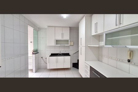 Apartamento à venda com 145m², 2 quartos e 2 vagasCozinha