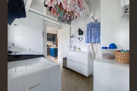 Apartamento à venda com 176m², 3 quartos e 4 vagas