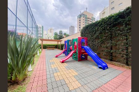 Apartamento à venda com 176m², 3 quartos e 4 vagas