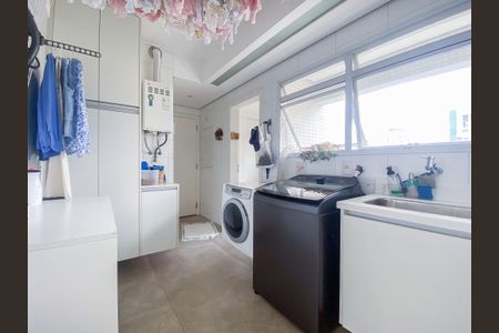 Apartamento à venda com 176m², 3 quartos e 4 vagas