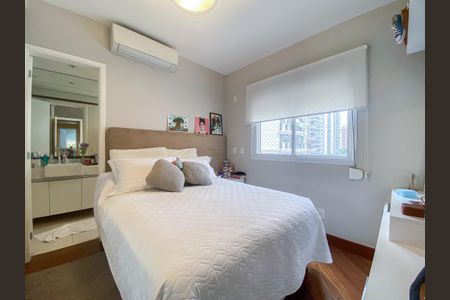 Apartamento à venda com 176m², 3 quartos e 4 vagas