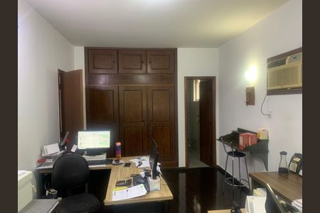 Casa à venda com 168m², 7 quartos e 2 vagasSetimo quarto - segundo nivel