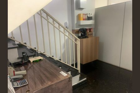 Casa à venda com 168m², 7 quartos e 2 vagasSala com divisória