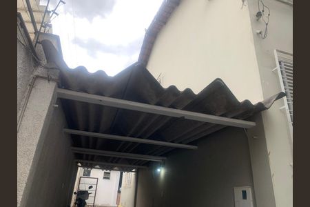 Casa à venda com 168m², 7 quartos e 2 vagasGaragem para dois carros cobertos