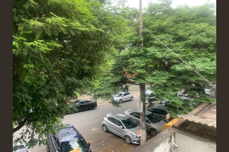 Casa à venda com 168m², 7 quartos e 2 vagasVista do sexto e setimo quartos da rua Aimores