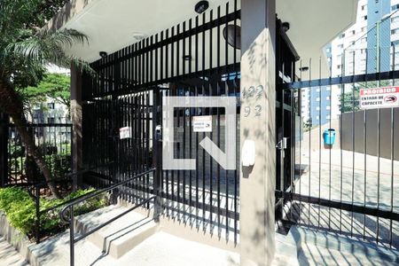 Apartamento à venda com 65m², 2 quartos e 1 vagaFachada