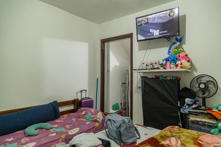 Casa à venda com 180m², 5 quartos e 2 vagas Casa à venda com 180m², 5 quartos e 2 vagasQuarto 1 da Casa 2