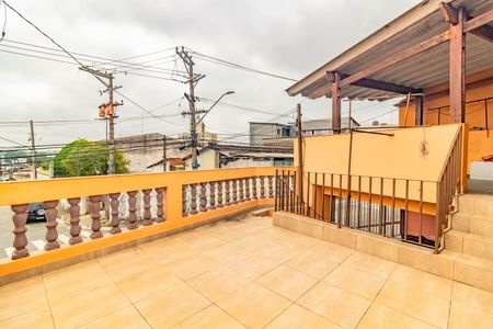 Casa à venda com 180m², 5 quartos e 2 vagas Casa à venda com 180m², 5 quartos e 2 vagasVaranda Quarto 2