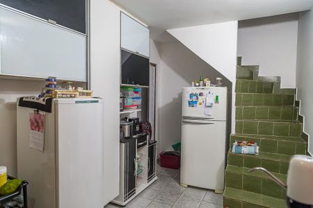 Casa à venda com 180m², 5 quartos e 2 vagas Casa à venda com 180m², 5 quartos e 2 vagasCozinha da Casa 2