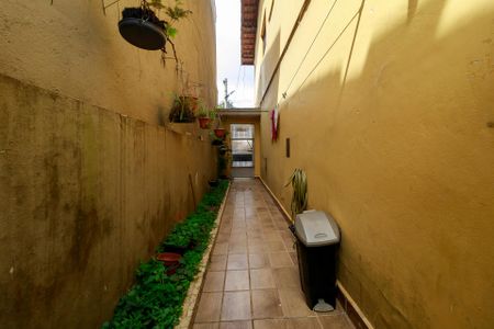 Casa à venda com 136m², 3 quartos e 2 vagasQuintal