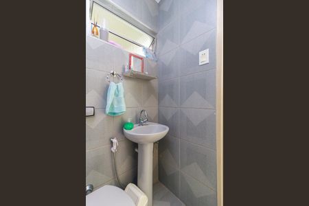 Casa à venda com 136m², 3 quartos e 2 vagasBanheiro 2