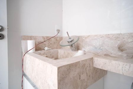 Apartamento para alugar com 44m², 2 quartos e sem vagaBanheiro