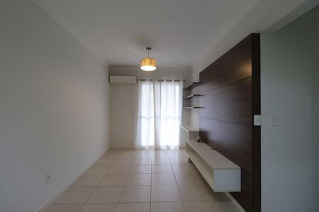 Apartamento para alugar com 75m², 2 quartos e 1 vagaSala