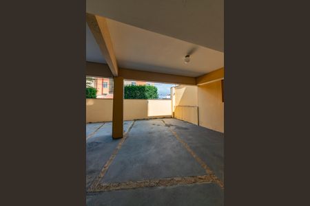 Apartamento à venda com 180m², 3 quartos e 4 vagas Apartamento à venda com 180m², 3 quartos e 4 vagasGaragem