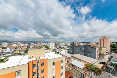 Apartamento à venda com 180m², 3 quartos e 4 vagas Apartamento à venda com 180m², 3 quartos e 4 vagasÁrea Gourmet