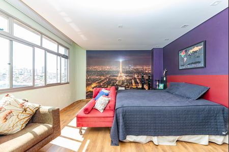 Apartamento à venda com 180m², 3 quartos e 4 vagas Apartamento à venda com 180m², 3 quartos e 4 vagasSuíte 2