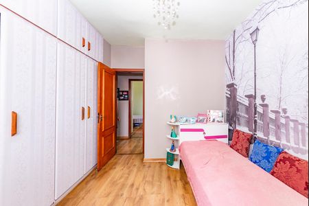 Apartamento à venda com 180m², 3 quartos e 4 vagas Apartamento à venda com 180m², 3 quartos e 4 vagasQuarto 2