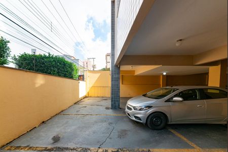Apartamento à venda com 180m², 3 quartos e 4 vagas Apartamento à venda com 180m², 3 quartos e 4 vagasGaragem