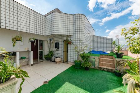 Apartamento à venda com 180m², 3 quartos e 4 vagas Apartamento à venda com 180m², 3 quartos e 4 vagasÁrea Gourmet