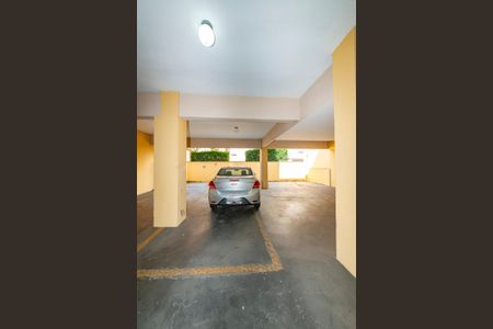 Apartamento à venda com 180m², 3 quartos e 4 vagas Apartamento à venda com 180m², 3 quartos e 4 vagasGaragem