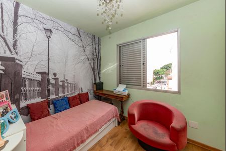 Apartamento à venda com 180m², 3 quartos e 4 vagas Apartamento à venda com 180m², 3 quartos e 4 vagasQuarto 2