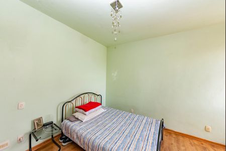 Apartamento à venda com 180m², 3 quartos e 4 vagas Apartamento à venda com 180m², 3 quartos e 4 vagasSuíte 1