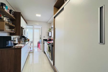 Apartamento à venda com 114m², 4 quartos e 2 vagasCozinha e Área de Serviço