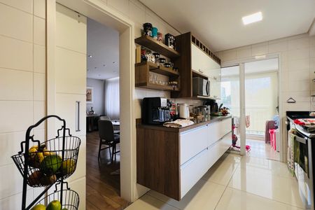 Apartamento à venda com 114m², 4 quartos e 2 vagasCozinha e Área de Serviço