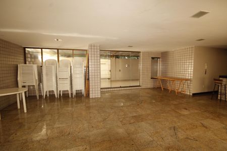 Apartamento à venda com 109m², 3 quartos e 3 vagasÁrea comum - Salão de festas