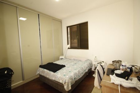 Apartamento à venda com 109m², 3 quartos e 3 vagasQuarto 3