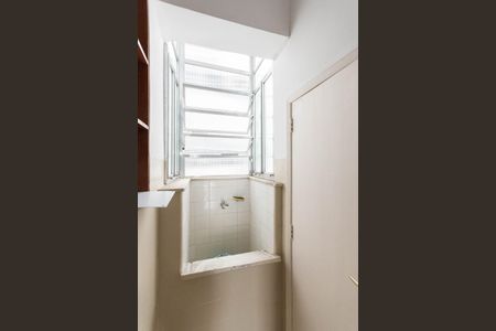 Apartamento à venda com 74m², 2 quartos e sem vagaÁrea de Serviço