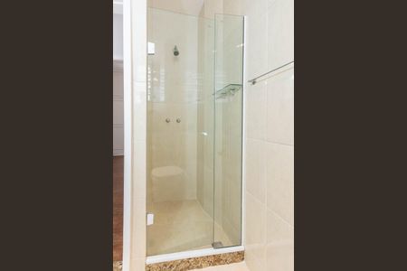 Apartamento à venda com 74m², 2 quartos e sem vagaBanheiro