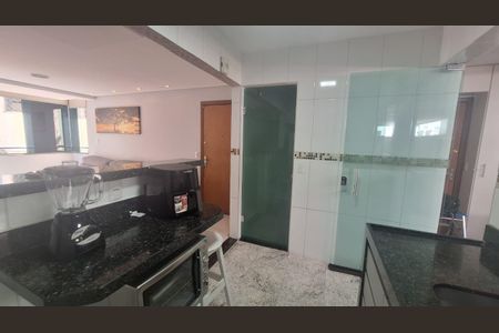 Apartamento à venda com 101m², 3 quartos e 2 vagas Apartamento à venda com 101m², 3 quartos e 2 vagasCozinha
