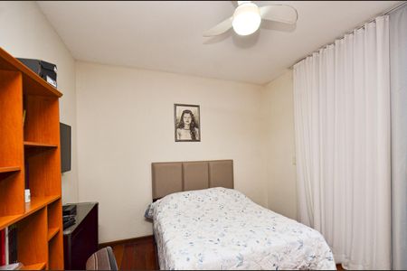 Apartamento à venda com 139m², 3 quartos e 2 vagas Apartamento à venda com 139m², 3 quartos e 2 vagasSuite
